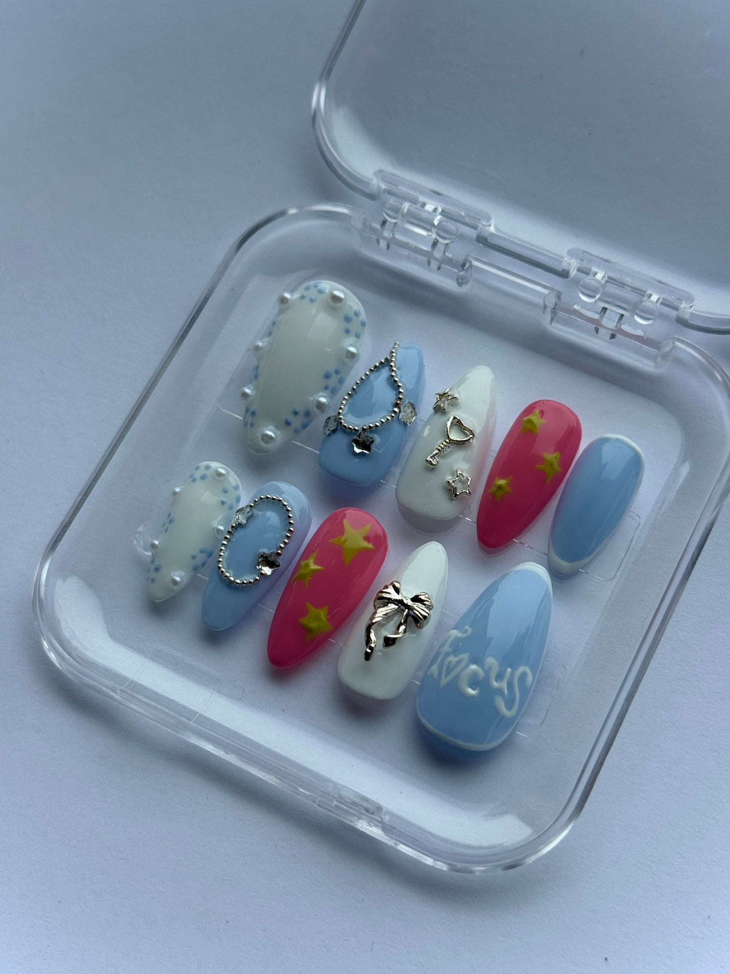 Hearts2Hearts Press-On Nails