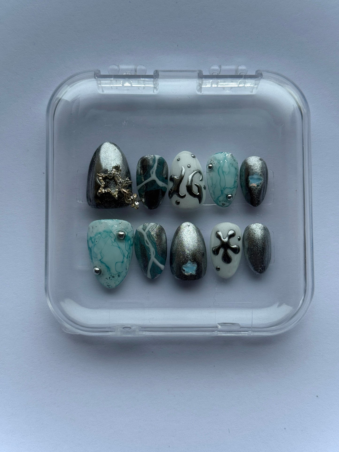 XG Press-On Nail Set