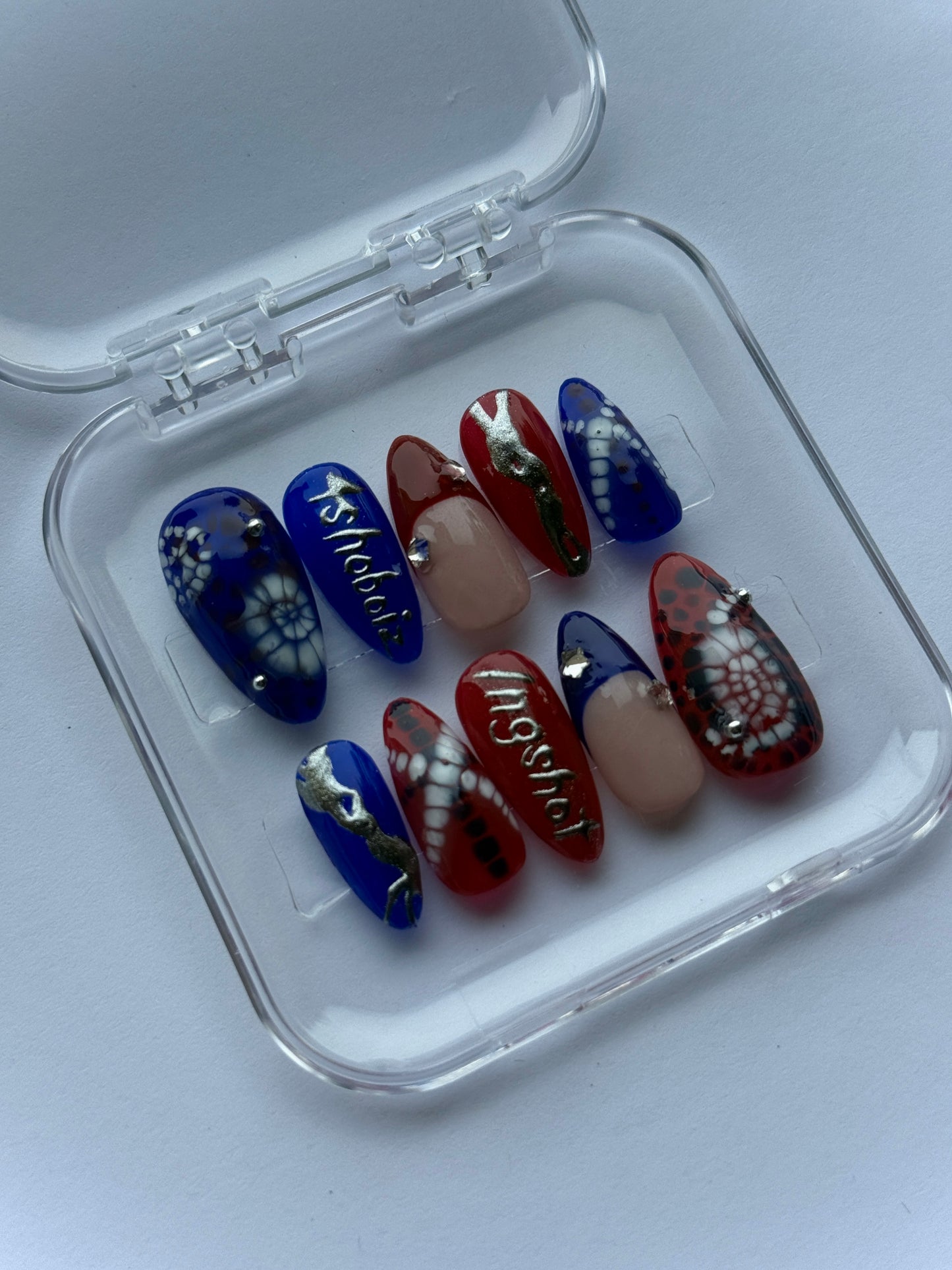 LNGSHOT Press-On Nail Set