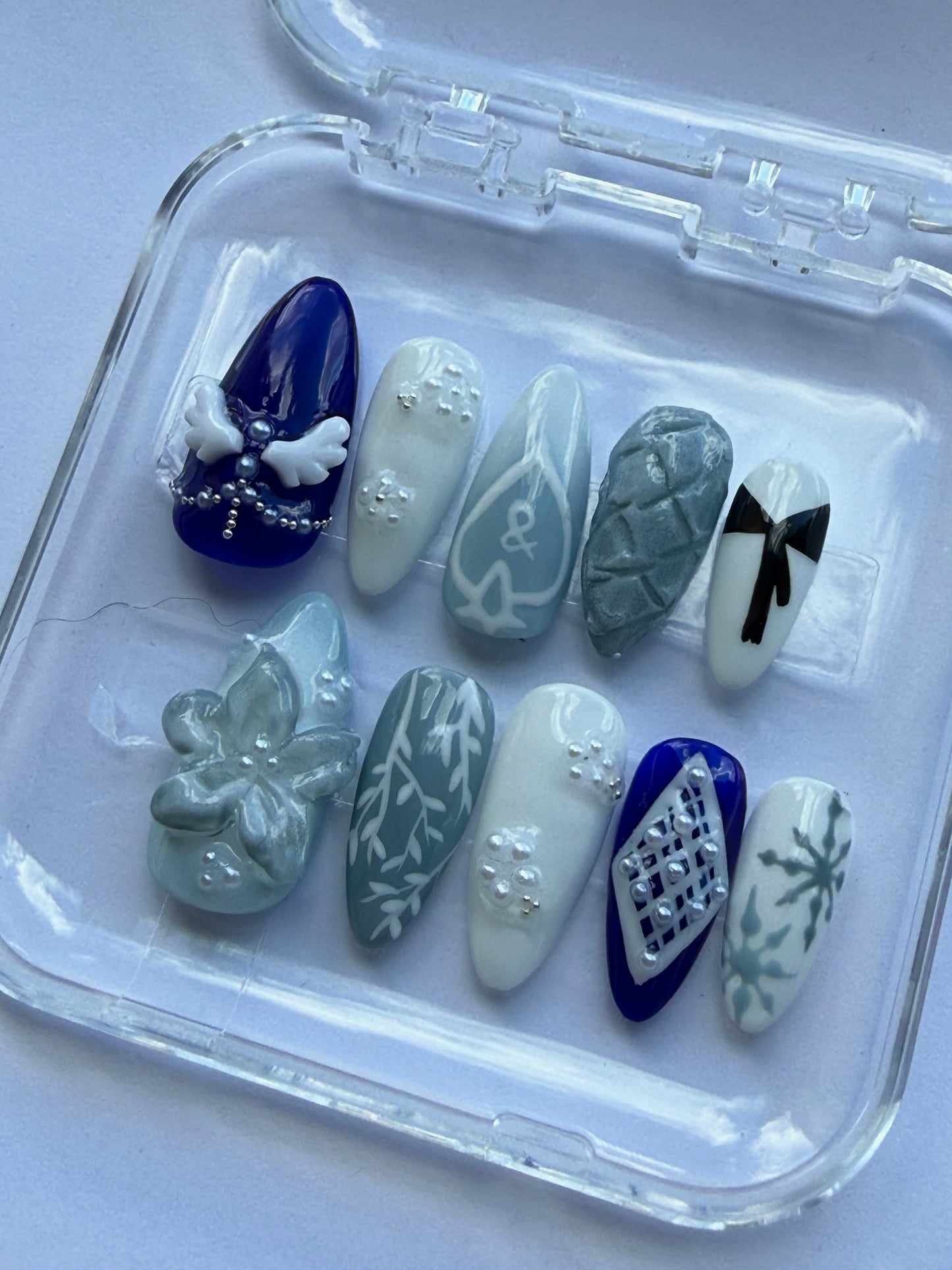 &Team Press-On Nail Set