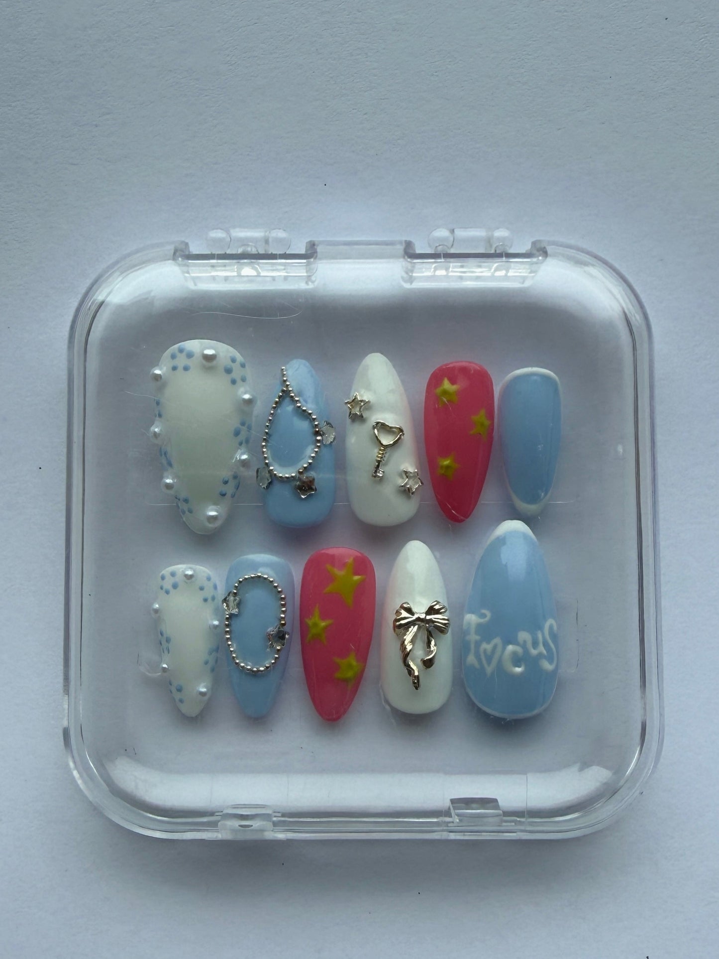 Hearts2Hearts Press-On Nails