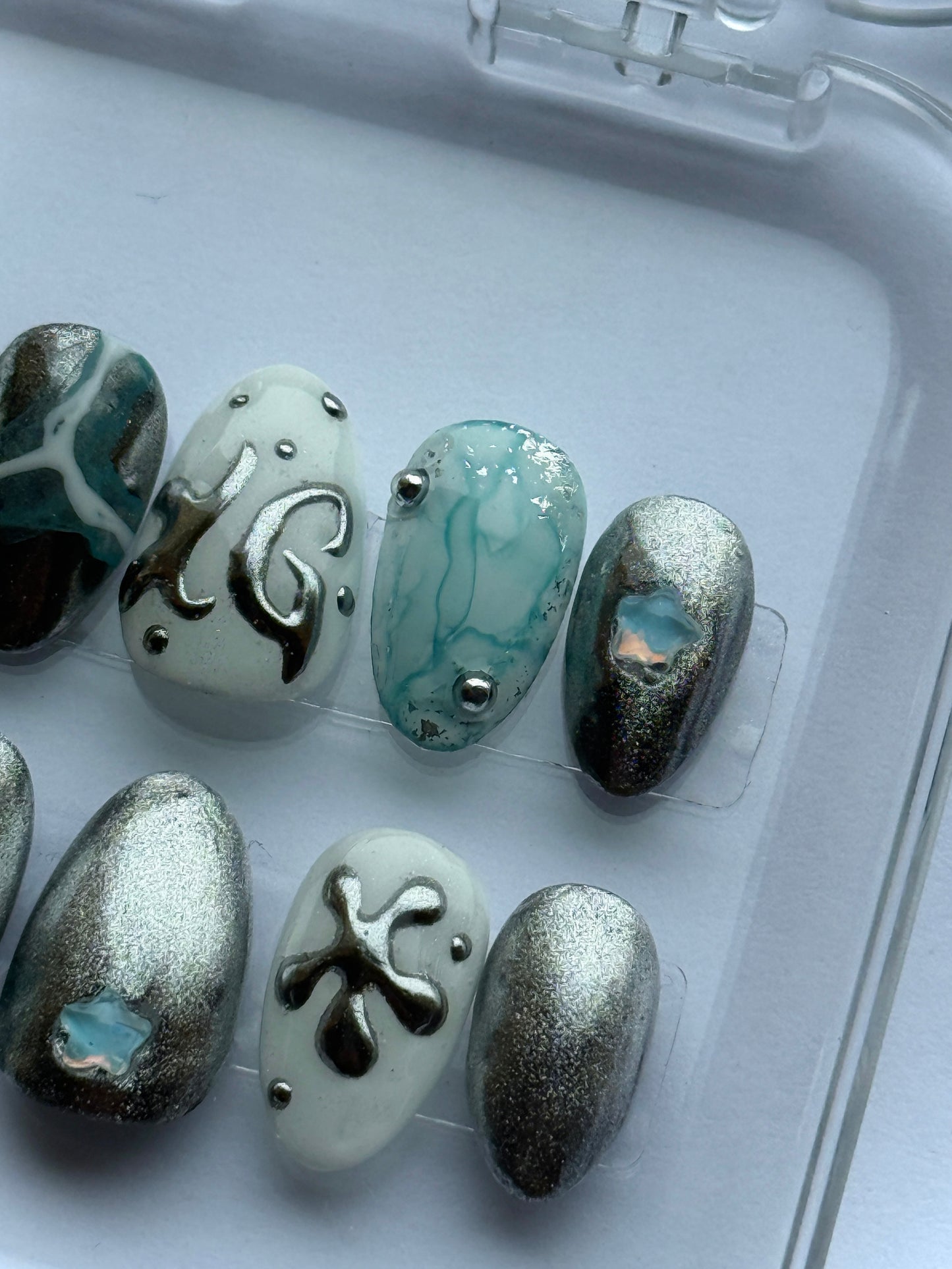 XG Press-On Nail Set