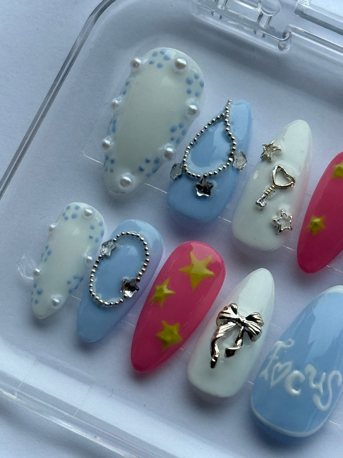 Hearts2Hearts Press-On Nails