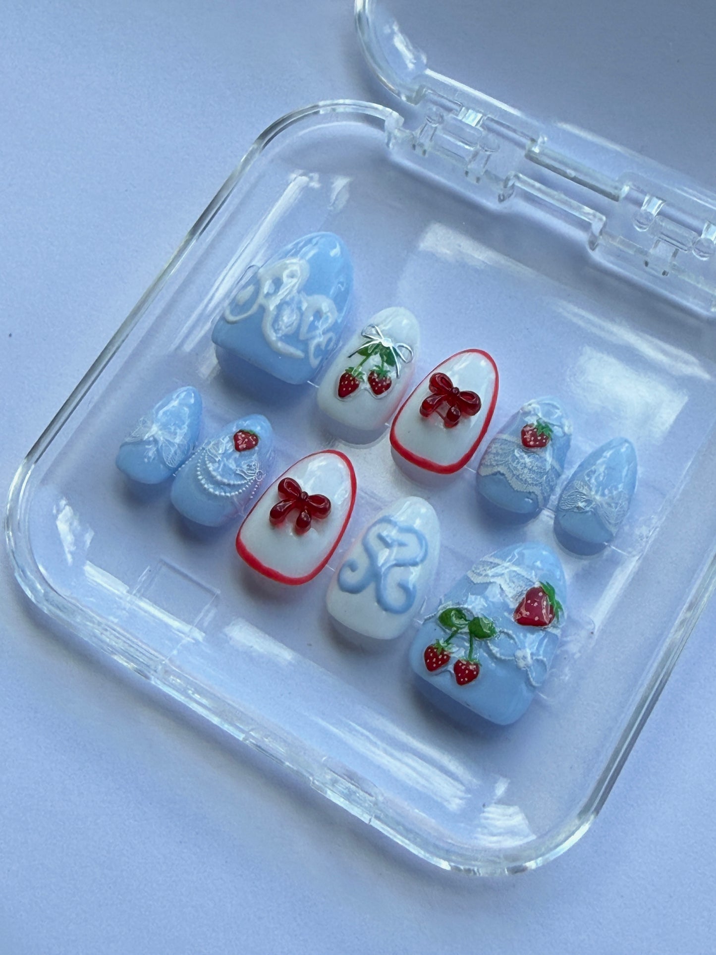 Hearts2Hearts Press-On Nails