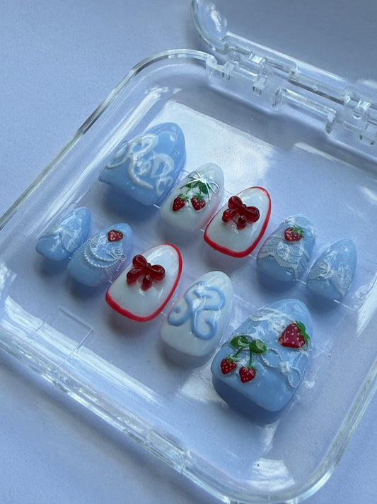 Hearts2Hearts Press-On Nails