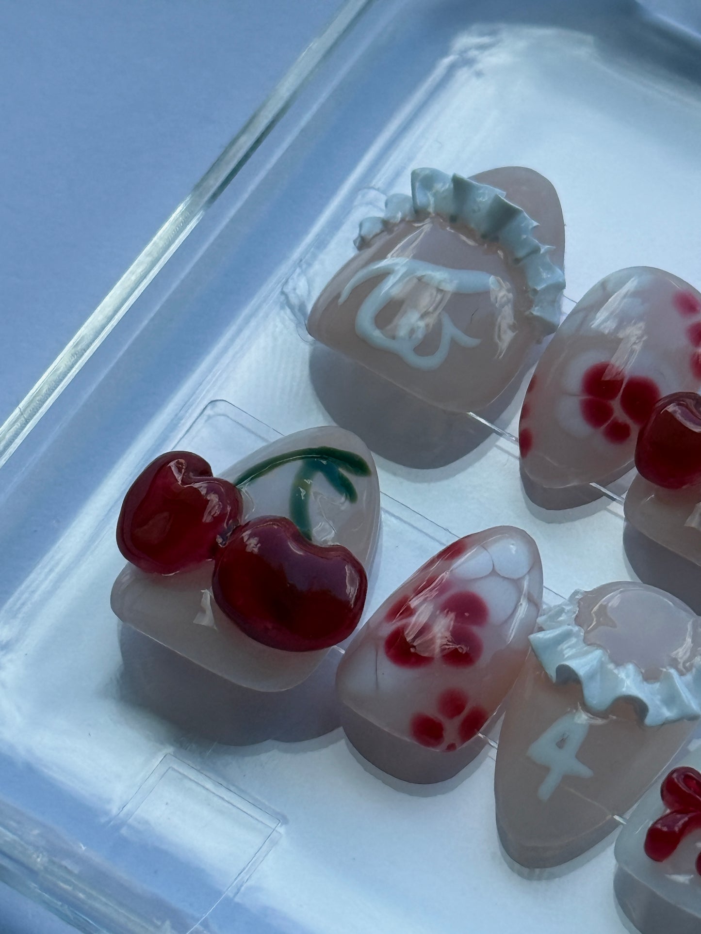 TWICE Press-On Nail Set